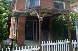 939 Walnut St, Ambridge, PA 15003 - Photo 1