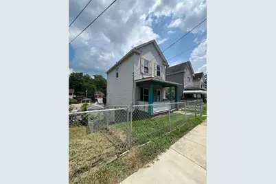 702 Sellers Avenue, Jeannette, PA 15644 - Photo 2