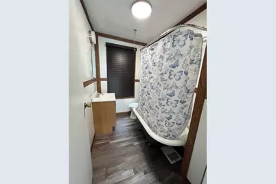 702 Sellers Avenue, Jeannette, PA 15644 - Photo 12