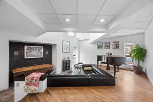 23 Seneca St, Downtown Pgh, PA 15219 - Photo 4