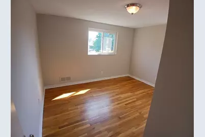 1422 Oak Dr, Pittsburgh, PA 15234 - Photo 12