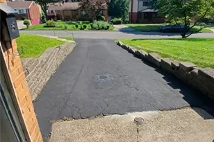 1422 Oak Dr, Pittsburgh, PA 15234 - Photo 22