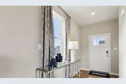 410 Curtis Court, New Stanton, PA 15639 - Photo 4