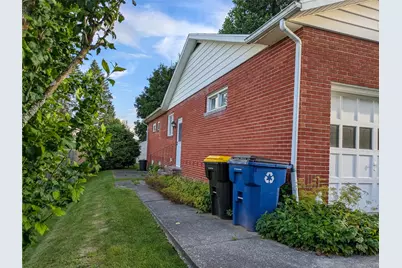 308 E Highland Avenue, Ebensburg, PA 15931 - Photo 2