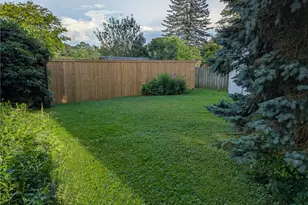 308 E Highland Ave, Ebensburg, PA 15931 - Photo 4