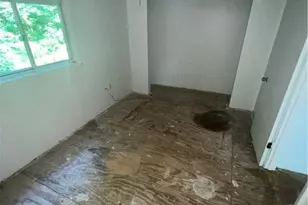 57 Lower Rd, Pittsburgh, PA 15215 - Photo 16