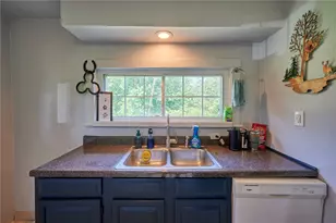 439 Fort Cherry Rd, Mt Pleasant Twp, PA 15057 - Photo 16