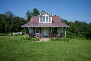 439 Fort Cherry Rd, Mt Pleasant Twp, PA 15057 - Photo 2