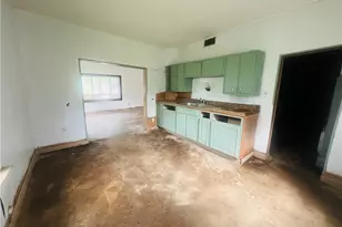 513 Jackson St, Garret Boro, PA 15542 - Photo 12