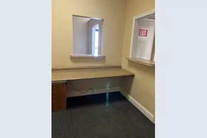 44 S Water, Sharon, PA 16146 - Photo 2