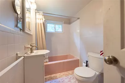 427 Reamer Ave, Carnegie, PA 15106 - Photo 8