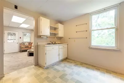 427 Reamer Ave, Carnegie, PA 15106 - Photo 4