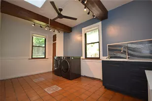 4323 Andover Ter, Pittsburgh, PA 15213 - Photo 18