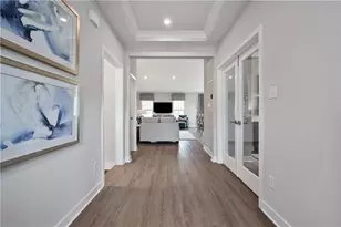 160 Olga Ave, Robinson Twp, PA 15108 - Photo 2