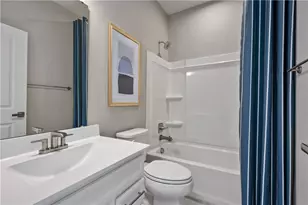 160 Olga Ave, Robinson Twp, PA 15108 - Photo 12