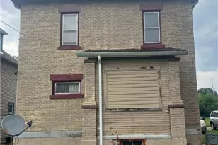 842 Cedar Ave, Sharon, PA 16146 - Photo 22