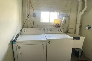 819 Kerr St, Ambridge, PA 15003 - Photo 38