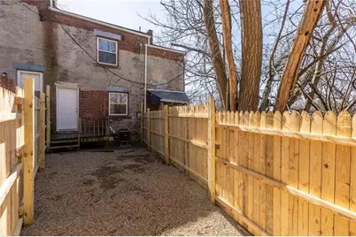 6523 Dean St, Lincoln Larimer, PA 15206 - Photo 10