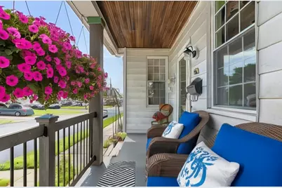 115 W Grandview Avenue, Zelienople, PA 16063 - Photo 2