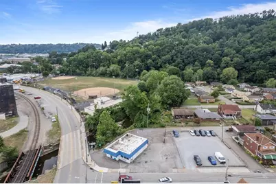 1 Dewey St, Etna, PA 15223 - Photo 24