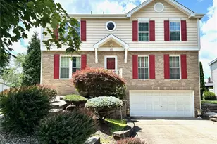 157 Edgemeade Dr, Monroeville, PA 15146 - Photo 1