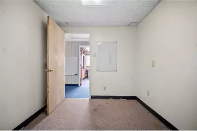 422 6th St, Monessen, PA 15062 - Photo 22