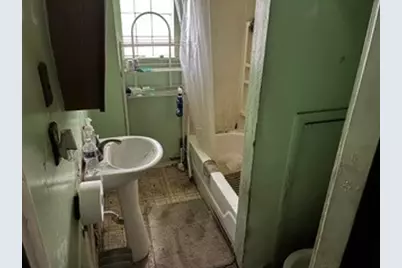 757 Franklin Ave, Pittsburgh, PA 15221 - Photo 12