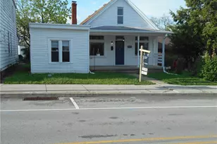 206 Depot St, Hempfield Township, PA 15697 - Photo 2
