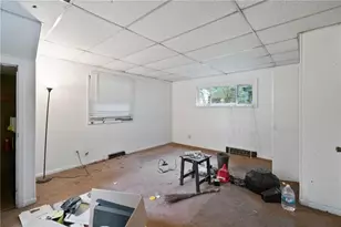 525 Larimer Ave, Turtle Creek, PA 15145 - Photo 10