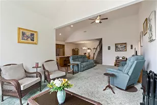 1053 Carriage Ln, Clinton Township, PA 16056 - Photo 14