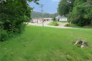 545 Park Ave, Monongahela, PA 15063 - Photo 10