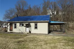 545 Park Ave, Monongahela, PA 15063 - Photo 4