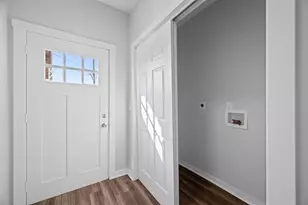 1032 Haslage Ave, Spring Hill, PA 15212 - Photo 6