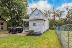 124 Park Way, White Oak, PA 15131 - Photo 1
