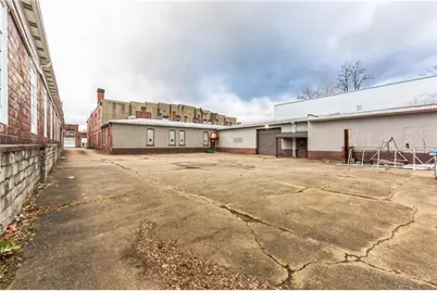 65 E Fayette St, Uniontown, PA 15401 - Photo 4