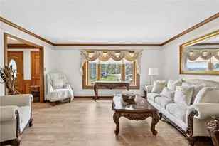 243 King Richard Dr, Peters Township, PA 15317 - Photo 14