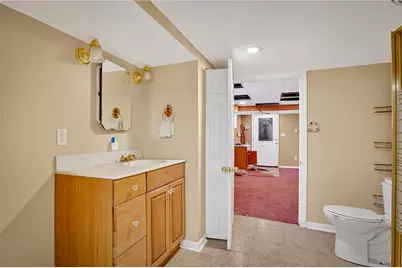 29 Barton Dr, Pittsburgh, PA 15221 - Photo 20