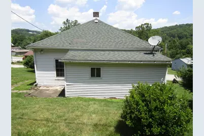 6 Browarsky Blvd, Avella, PA 15312 - Photo 4