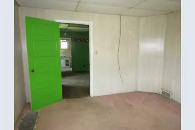 6 Browarsky Blvd, Avella, PA 15312 - Photo 18