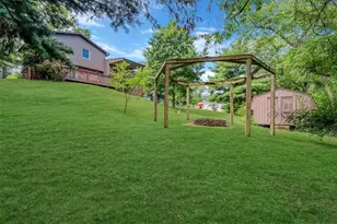 1980 Clawson Ave, Hempfield Township, PA 15601 - Photo 36