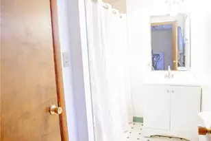 1612 Harrison Ave, Jeannette, PA 15644 - Photo 14