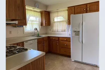 3095 Kipp Ave., Lower Burrell, PA 15068 - Photo 4