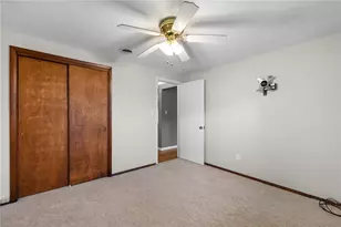 3491 Brickley Dr, Pittsburgh, PA 15227 - Photo 16