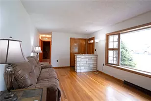 145 Fairlane Dr, Ohioville, PA 15052 - Photo 6