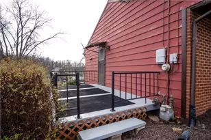 145 Fairlane Dr, Ohioville, PA 15052 - Photo 4