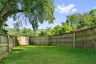 2082 Walton Ave, Pittsburgh, PA 15210 - Photo 20