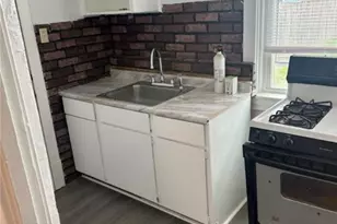 712 Ajax Way, Braddock, PA 15104 - Photo 8