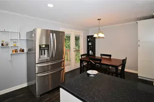 2883 Amy Dr, South Park, PA 15129 - Photo 10