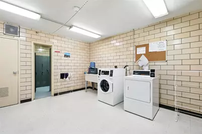 128 N Craig St #802, Pittsburgh, PA 15213 - Photo 32