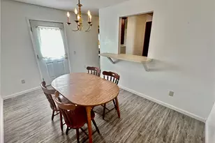 104 Fruit Ave, Farrell, PA 16121 - Photo 12